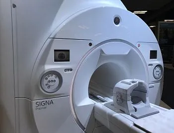 МРТ аппарат GE SIGNA Premier 3T